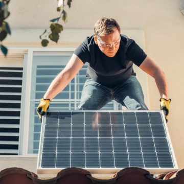 Becoming a Solar Equipment Installer